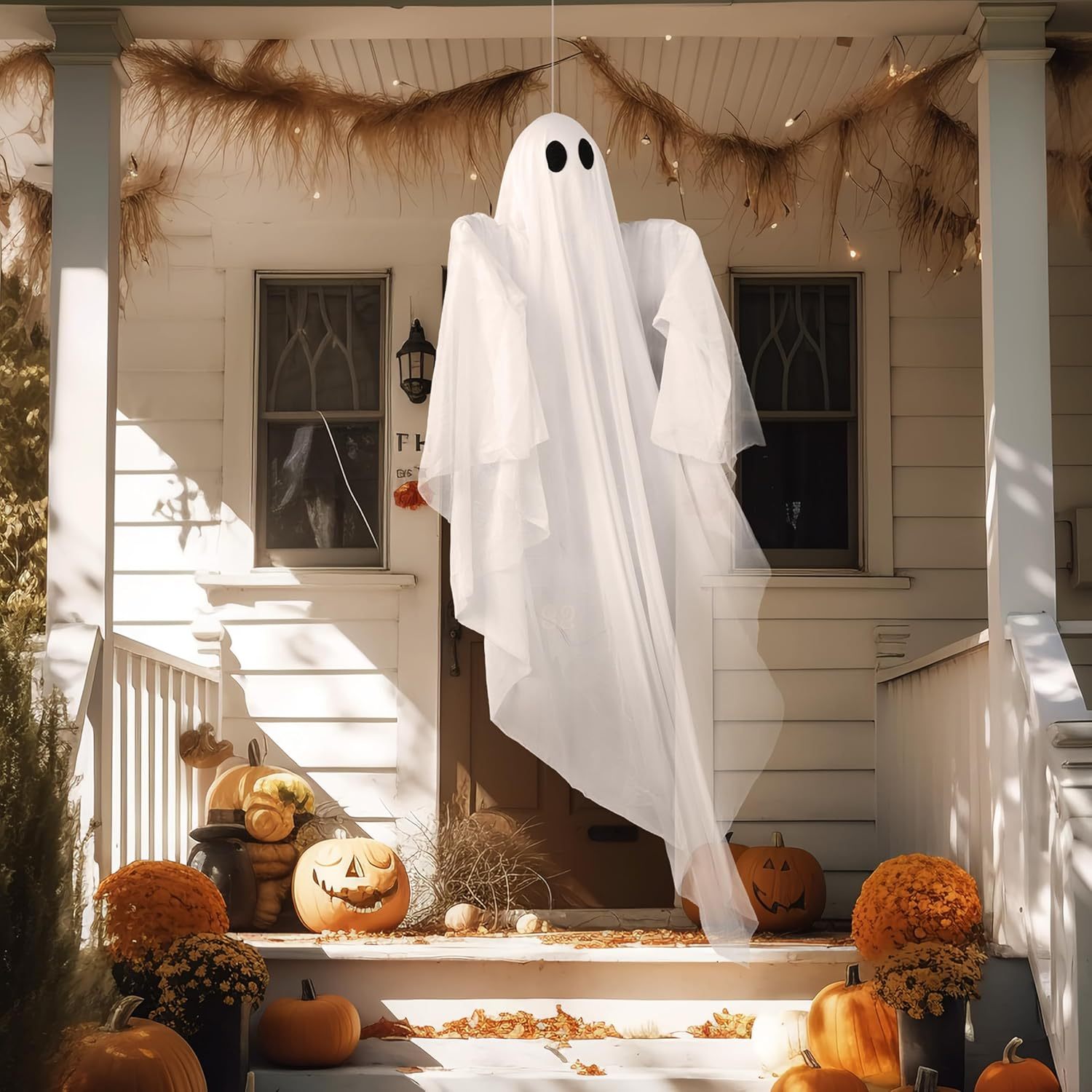 Outdoor Lighting Ideas For Party - Fantasma colgante de Halloween con luz